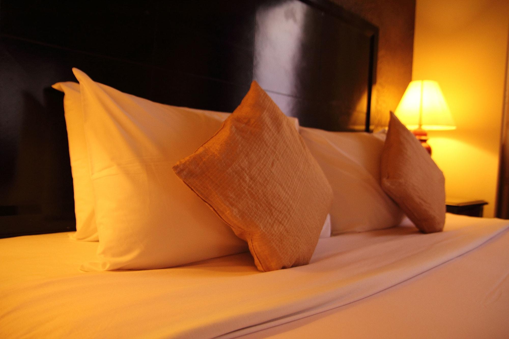 Good Hope Hotel Скудай Екстериор снимка