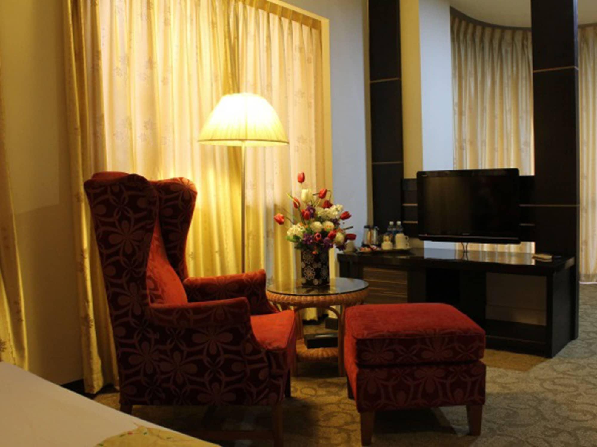 Good Hope Hotel Скудай Екстериор снимка