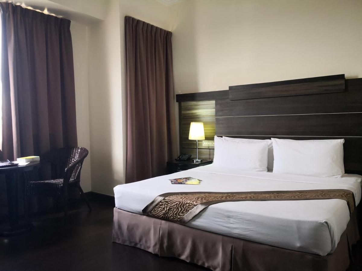Good Hope Hotel Скудай Екстериор снимка